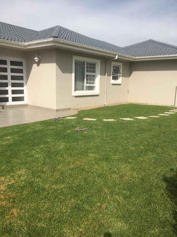 2 Bedroom Property for Sale in Dana Bay Western Cape